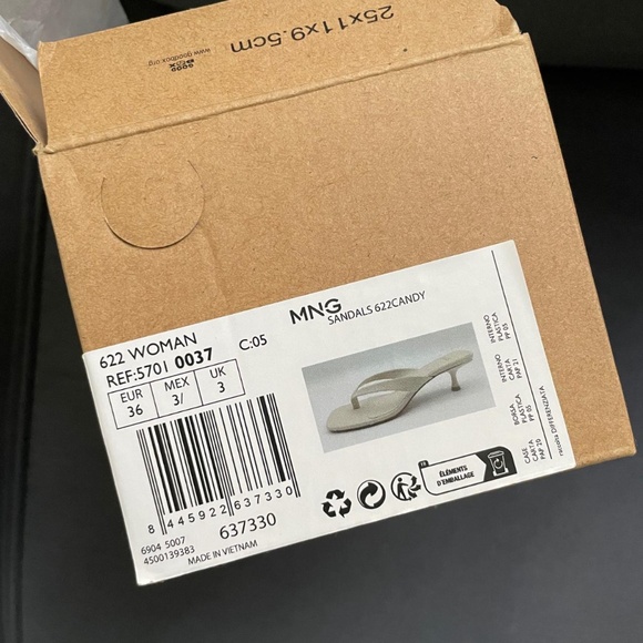 Mango Square Toe Thong Sandal Kitten Heels - Picture 5 of 8